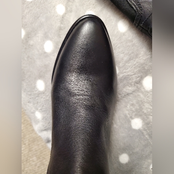 BCBG Knee high leather high heeled boots - Picture 9 of 13